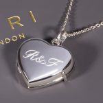 Personalised-Lockets-category-banner-mobile