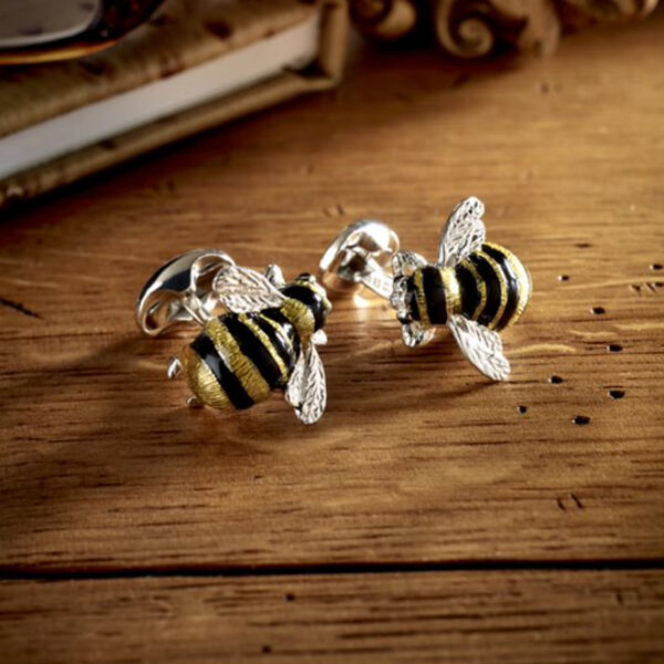 C1567S0001-personalised-bee-cufflinks