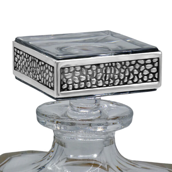 english-pewter-square-decanter-top