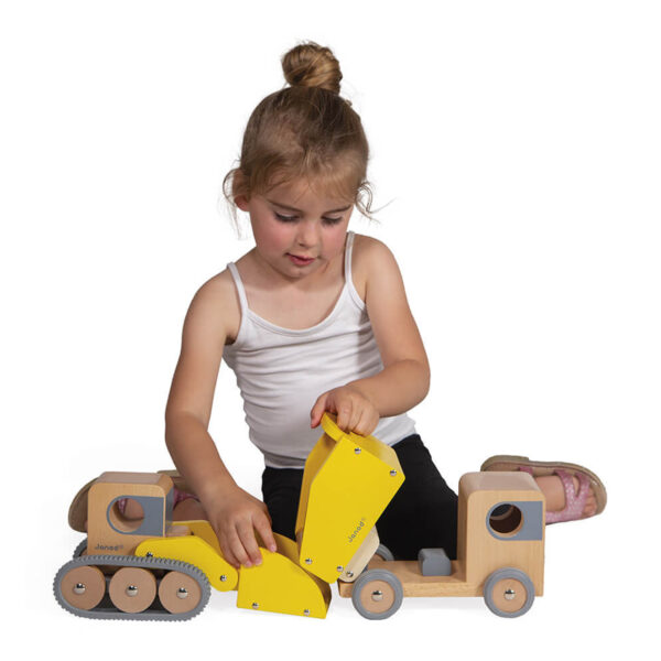 Personalised-wooden-bulldozer-and-dump-truck-toy-J04634