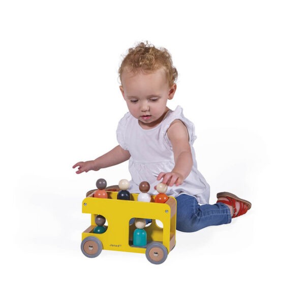 engraved-toy-wooden-school-bus-J04635