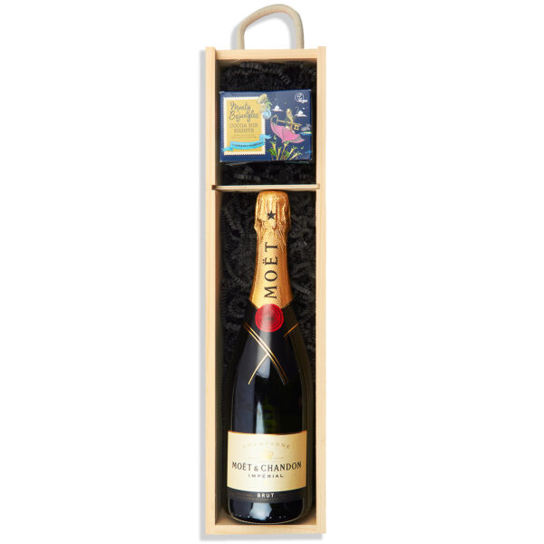 personalised-champagne-hamper-BWP-S_bojangles_moet