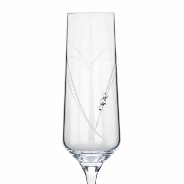 personalised-heart-champagne-flute-sl516