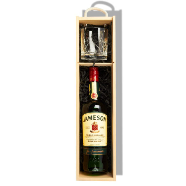 personalised-whisky-hamper-2012.83BP_BWP-S_jameson