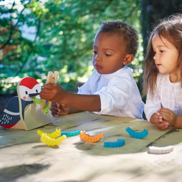 childrens-wooden-game-J08641