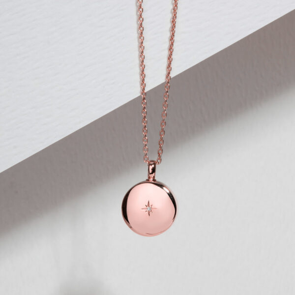 Diamond-Set-Round-Ashes-Urn-Necklace-Lifestyle-Rose