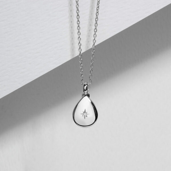 Diamond-Set-Teardrop-Ashes-Urn-Necklace-Lifestyle-Silver
