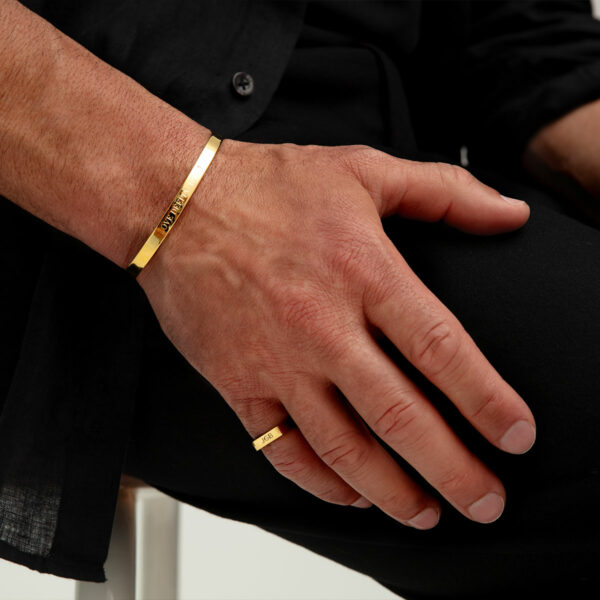 Bangle gold