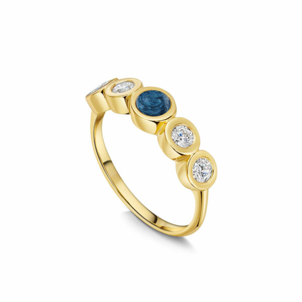 Crystal-Chain Ashes Resin Ring - Gold