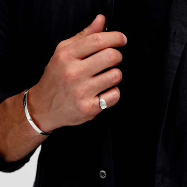 Elliptical Personalised Band Ring