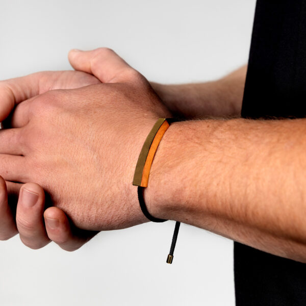 Atlas Name Bar Urn With Rope Bracelet