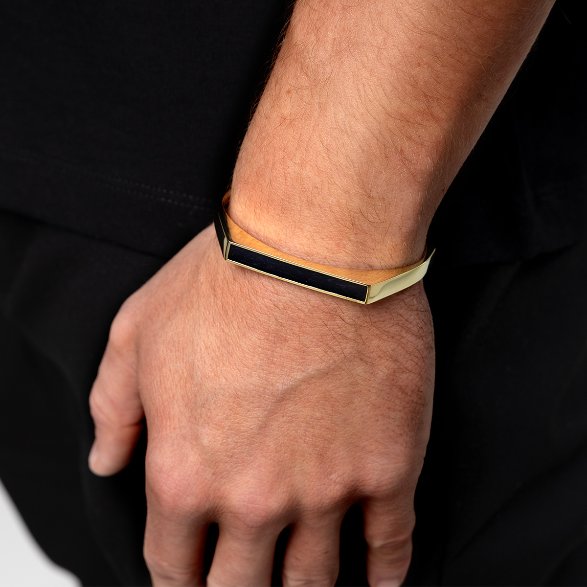 Men's Geometric Flat-Top Ashes Resin Bangle - Gold